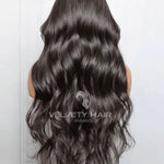 Perruque Raw Hair Lace Wig Kylie, volume naturel et coiffure lisse