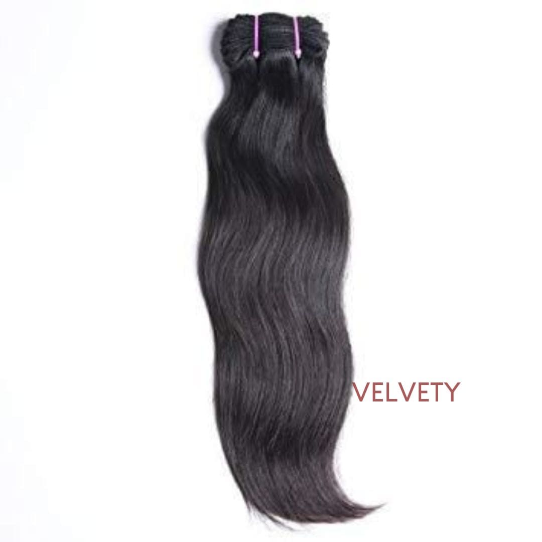 Tissage Raw Hair Lisse, cheveux raides et soyeux pour une coiffure parfaite